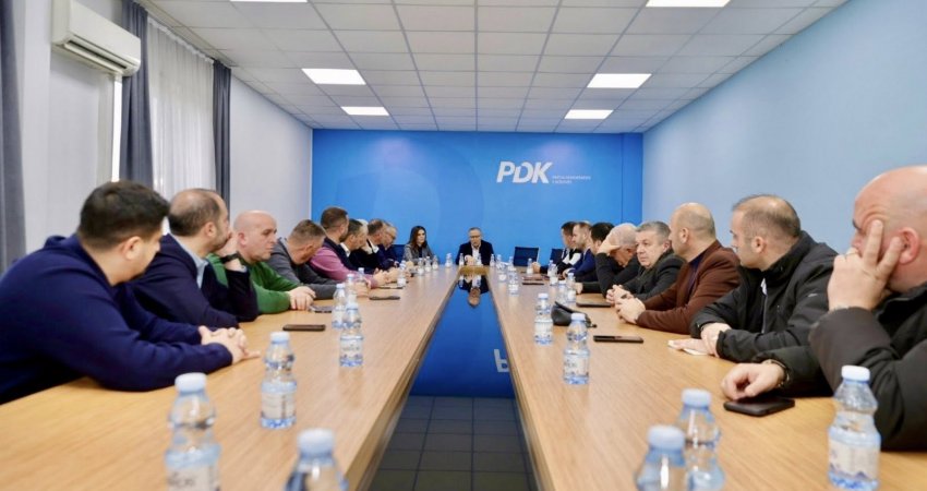 Hamza takon kryetarët e degëve të PDK-së, thotë se po hyjnë në një fazë të re organizimi