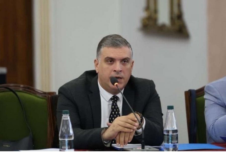 Blushi: Kuvendi është kthyer në bunker të korrupsionit, po përdoret si mburojë për aferat e qeverisë