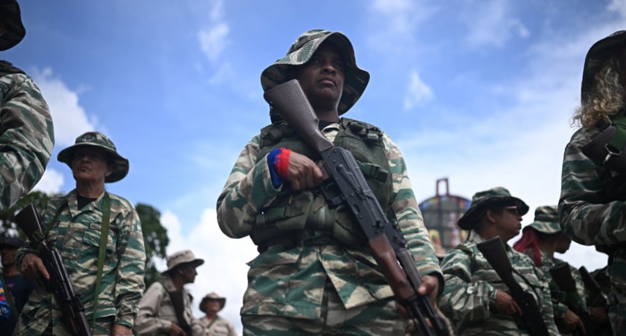 Venezuela në epokën pas Maduros! Nga paraushtarakët te bandat, kush dhe si duan ta sundojnë vendin pas arrestimit të presidentit 