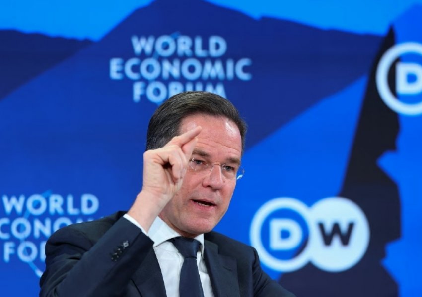 Rutte: Donald Trump ka të drejtë, Rusia dhe Kina po shtojnë veprimet në Arktik