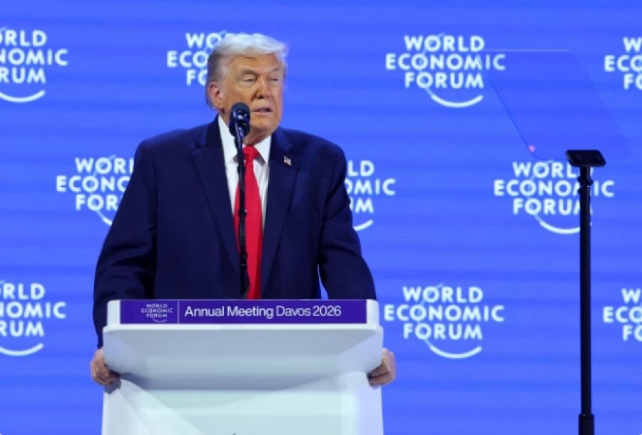 'Interesi është strategjik'/ Trump në Davos: Vetëm SHBA mund të mbrojë Groenlandën, Europa po...