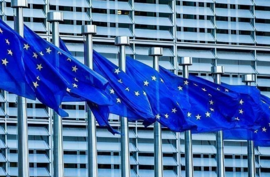 Zyrtarja evropiane: BE mbetet e cenueshme për shkak të varësisë nga sistemet amerikane të pagesave