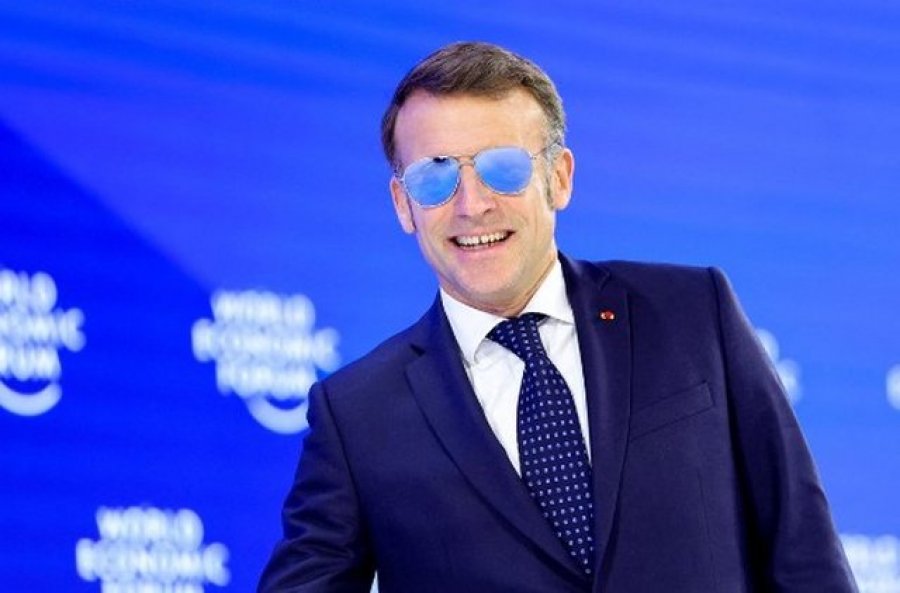Syzet e Macron/ Trend i ri që po 'çmend' Francezët, shiten deri në 659 Euro