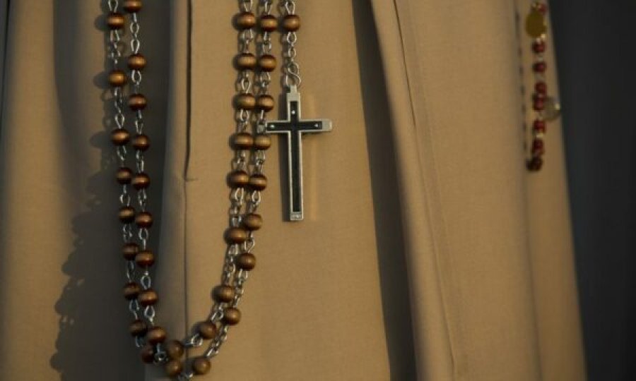 Nuk ka akuza në hetimin zviceran mbi abuzimin në Kishën Katolike
