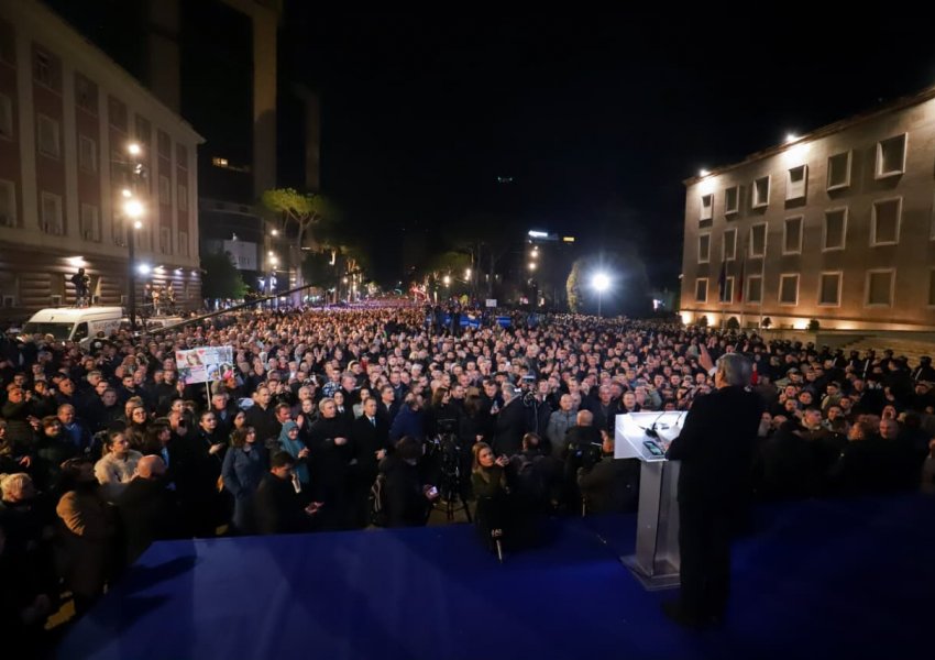 VIDEO/ Berisha: Ramën nuk e pranuan në firmosjen e Bordit të Paqes, prandaj erdhi në parlament për të bërë avokatin e Lubisë