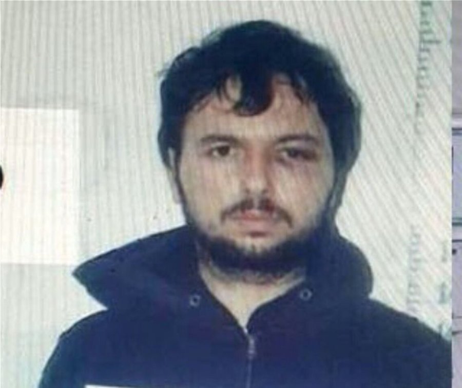 FOTO/ I dyshuar për vrasjen e Jani Aliajt, zbulohen krimet ndër vite të Juliand Halilit