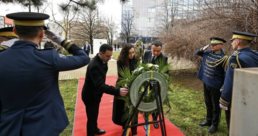 Osmani porosit të mos harrohet Holokausti