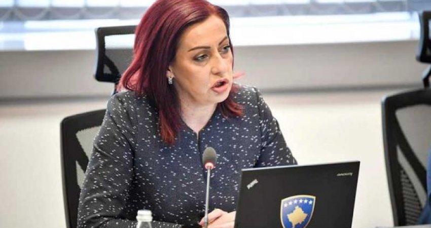 Emilja Rexhepi: Nuk jam analiste ta analizojë, por e respektoj vendimin e Kushtetueses