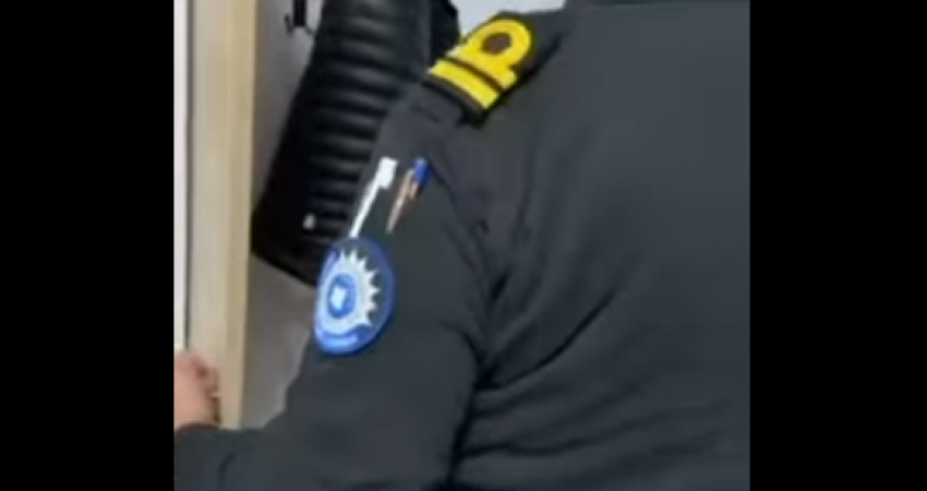Dogana dhe AKI me operacion të përbashkët në Pejë dhe Gjakovë, sekuestrohen barna në vlerë rreth 10 mijë euro