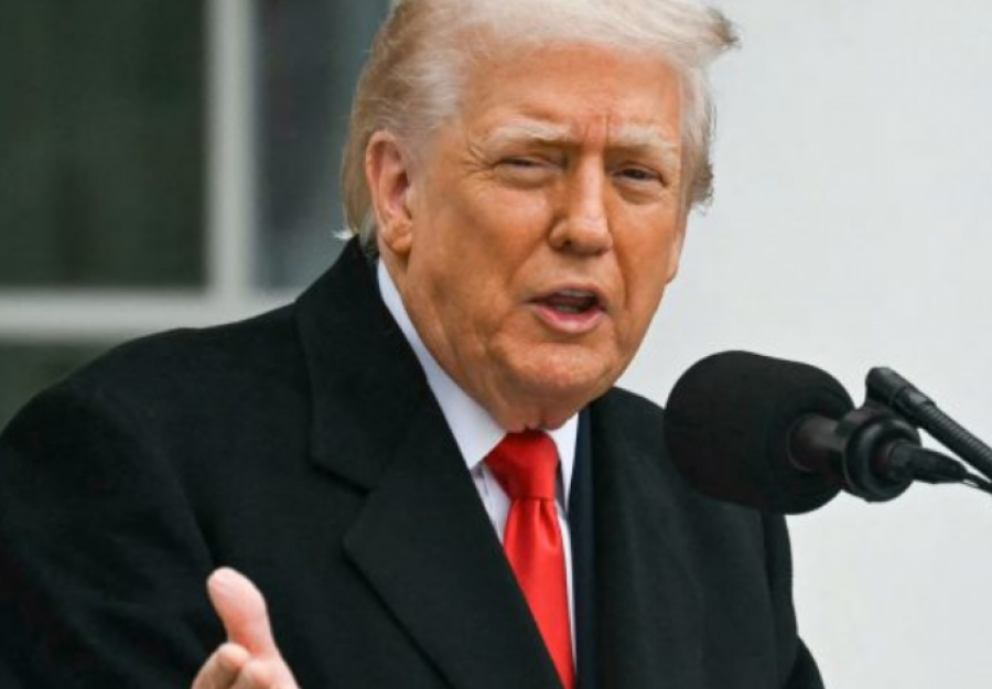 'Koha po mbaron', Trump kërcënon Iranin
