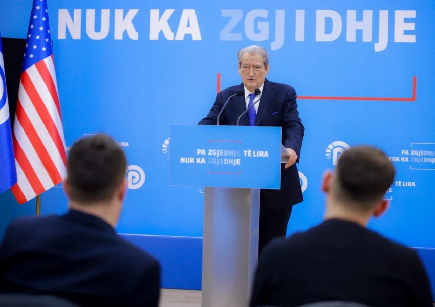 Akuzat ndaj Ballukut/ Berisha: Shqiptarët prisnin nga raporteri i PE-së kërkesën për të mbrojtur standardin europian të heqjes dorë nga imuniteti dhe detyra