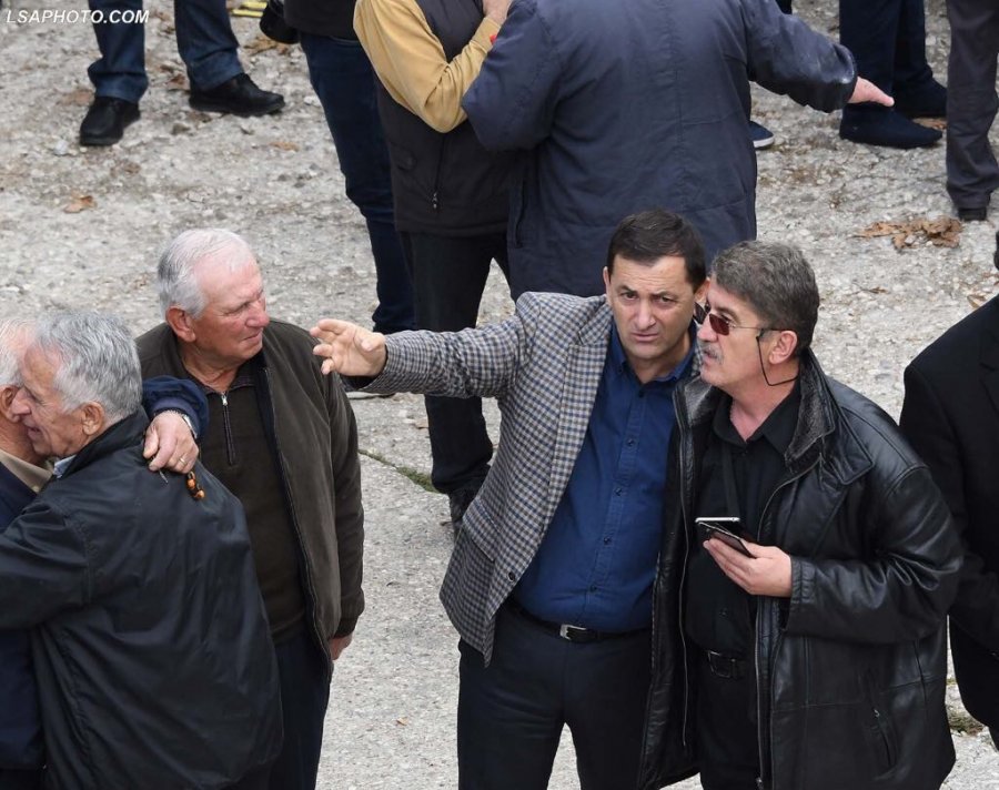 Kryebashkiaku Tavo fut duart në pasuritë e himarjotëve/ PBDNJ: 'Himara Invest', po e përdor për qëllime personale!