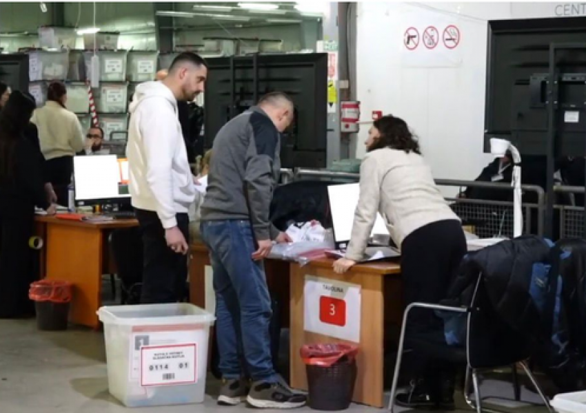 Përfundon rinumërimi i votave në Kosovë