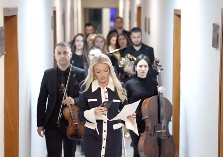 Tingulli i humbur dhe imazhi i pakuptuar: Orkestra Simfonike e RTSH-së dhe spoti i paqartë