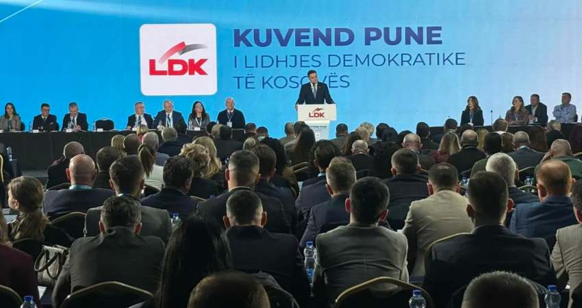 “Debat e votim sipas nenit 27”, pas fjalimit të Abdixhikut, Kuvendi i LDK-së po i zhvillon punimet me dyer të mbyllur