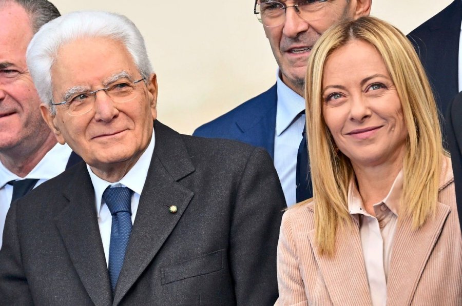 Giorgia Meloni synon postin e Presidentes së Republikës
