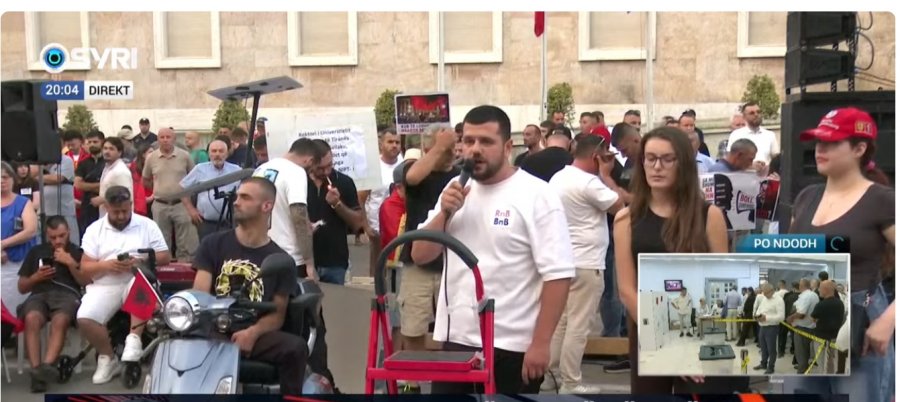 'SPAK të hetojë 'The Albanian Files'/ Protestuesi: Të përshpejtohet heqja e imunitetit të Ballukut