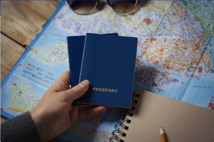Kush e ka pasaportën më të fuqishme në botë: Evropa dominon listën