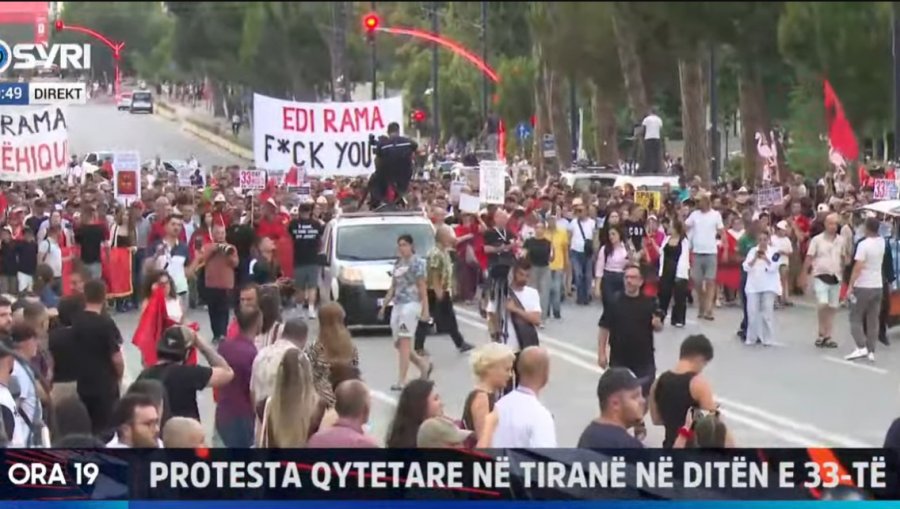 LIVE  33 ditë protestë në Tiranë  kërkohet dorëheqja e Ramës