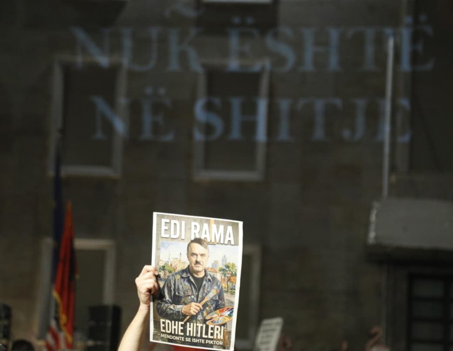 Dhunoi protestuesit dhe i tërhoqi zvarrë, Rama mbyll komentet në X, asnjë kryeministër nuk e bën