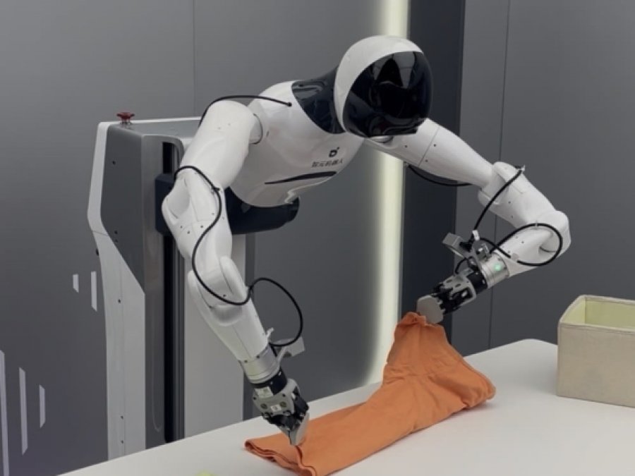 nga-robotet-te-kolapsi-demografik-si-kina-po-pergatitet-per-te-ardhmen