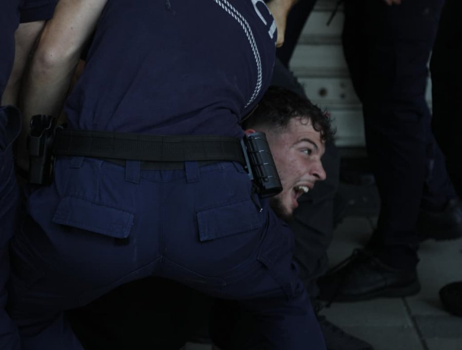 ‘Babait tim i vdiq pacienti se nuk kishte oksigjen’/ Everesti, i riu që u bë imazhi simbol i rezistencës