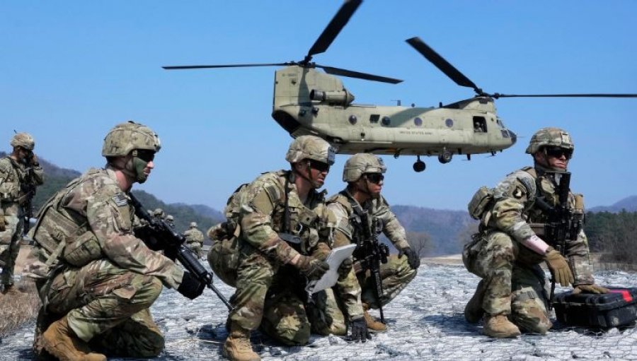 Shtëpia e Bardhë jep 'dritën jeshile' për praninë e përhershme të trupave amerikane në Poloni