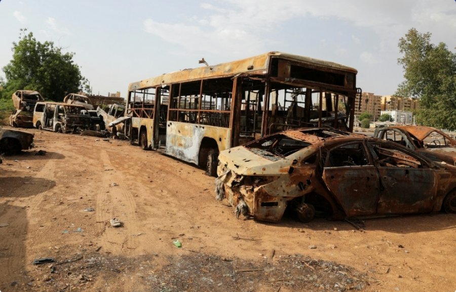 Komisioneri i OKB-së për të Drejtat e Njeriut: Në Sudan, një fatkeqësi e re po zhvillohet rreth qytetit të rrethuar
