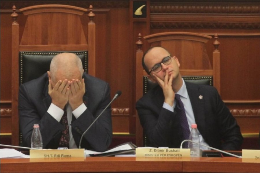 Ditmir Bushati godet fort Ramën në 'Il Foglio': Të bazohesh në teori konspirative do të thotë të luash me zjarrin