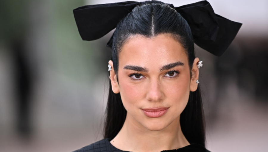 Dua Lipa vendos rekord në Spotify  bëhet artistja e parë femër me këtë arritje