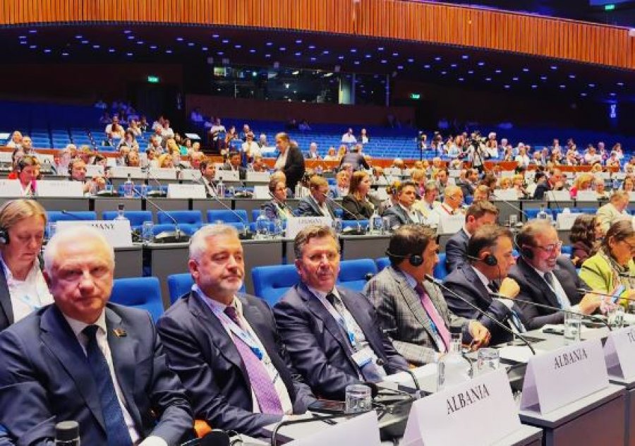 Mediu: Kapja e shtetit, korrupsioni dhe trafiku i lidhur me qeverinë, kërcënim për sigurinë në Shqipëri dhe Ballkan