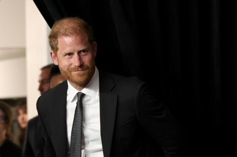 Një mosmarrëveshje e re në familjen mbretërore  Princi Harry nuk mund të qëndrojë në Pallatin Buckingham