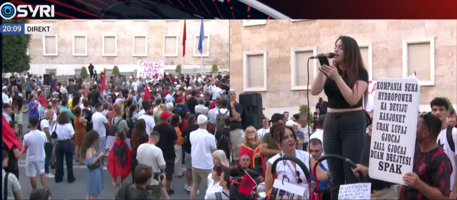 Protesta e 37 të qytetare  Protestuesja i lexon sërish kërkesat Ramës  Jepe dorëheqjen