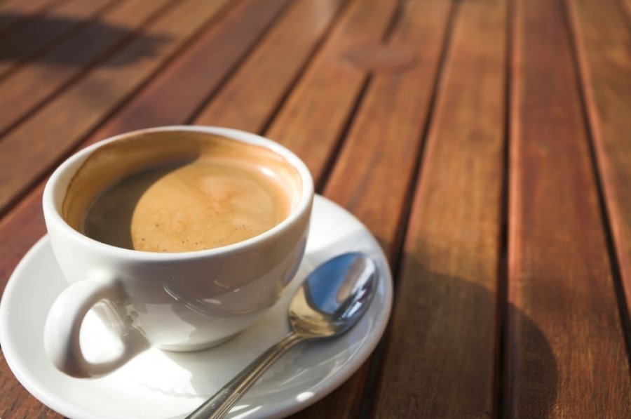 Nuk është vetëm për t u zgjuar   një filxhan kafe në ditë sjell përfitime të mëdha shëndetësore