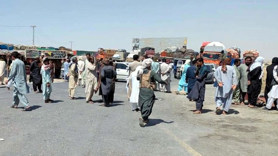 Gati 100 të vdekur në dhunën në Pakistanin jugperëndimor