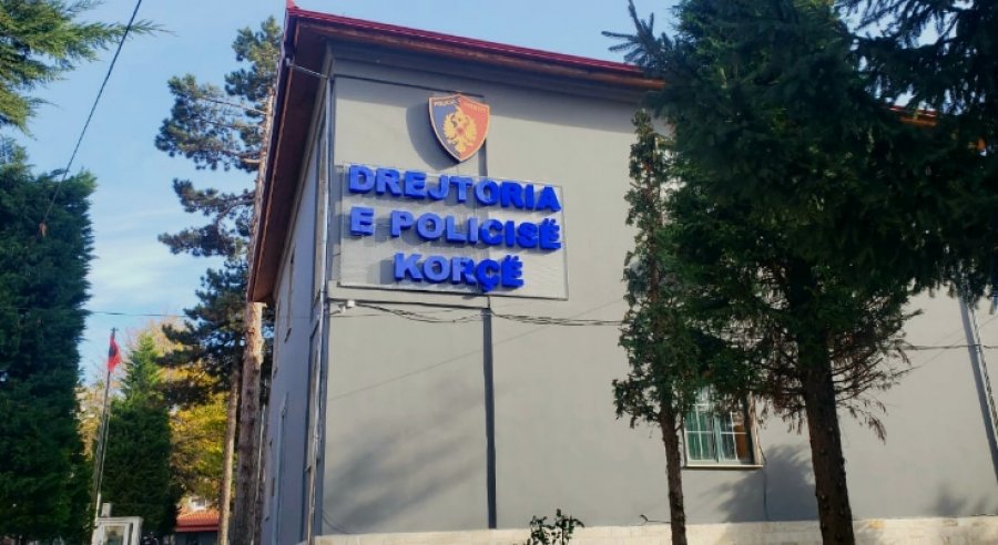 Korçë/ Plagosje me thikë në lagjen 14, 54-vjeçari godet në qafë 42-vjeçarin, arrestohet autori