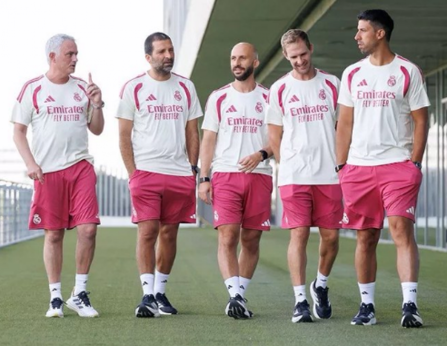 Mourinho nis zyrtarisht aventurën e dytë te Reali  40 ditë për të përgatitur sezonin e ri