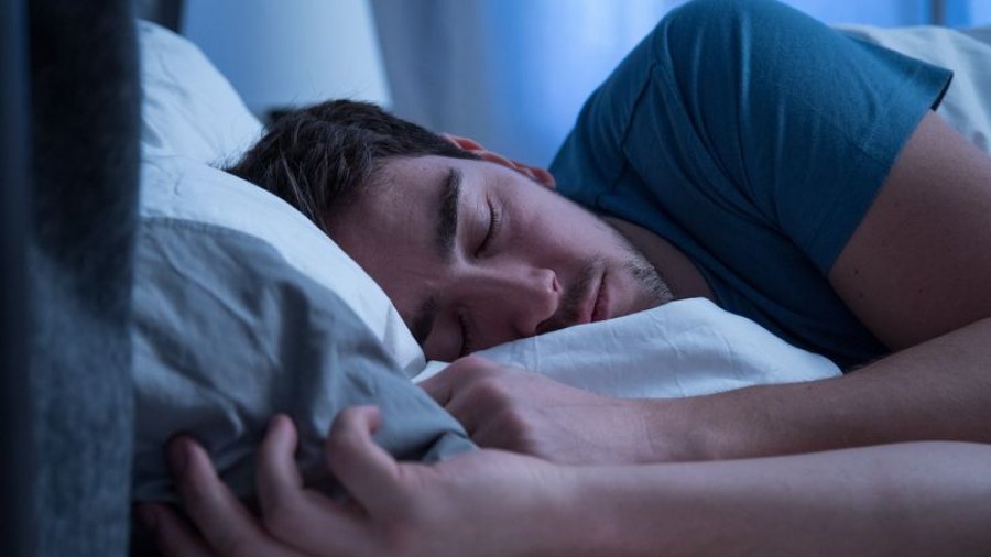 cfare-eshte-trendi-sleepmaxxing