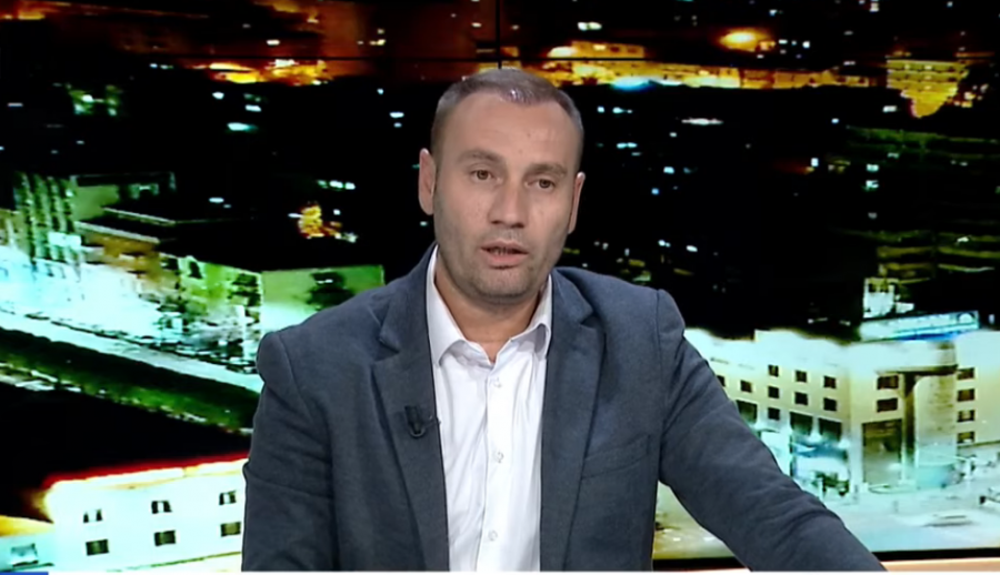 2 euro nga çdo shqiptar për Kanye West   Bushkolaj  Qytetarët protestojnë për hallet e tyre  jo nga  influencat 