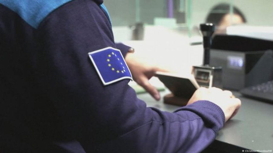 Alarm në aeroporte! Sistemi i ri i BE vonesa masive