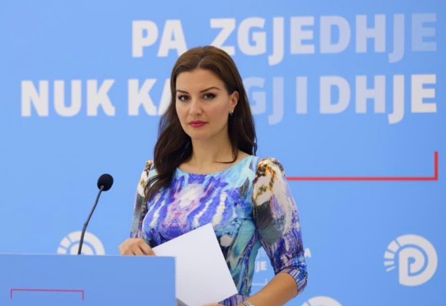 Deklarata raciste e ministers serbe/ PD kërkon shpalljen non grata të Paunoviç dhe paditjen për nxitje të genocidit
