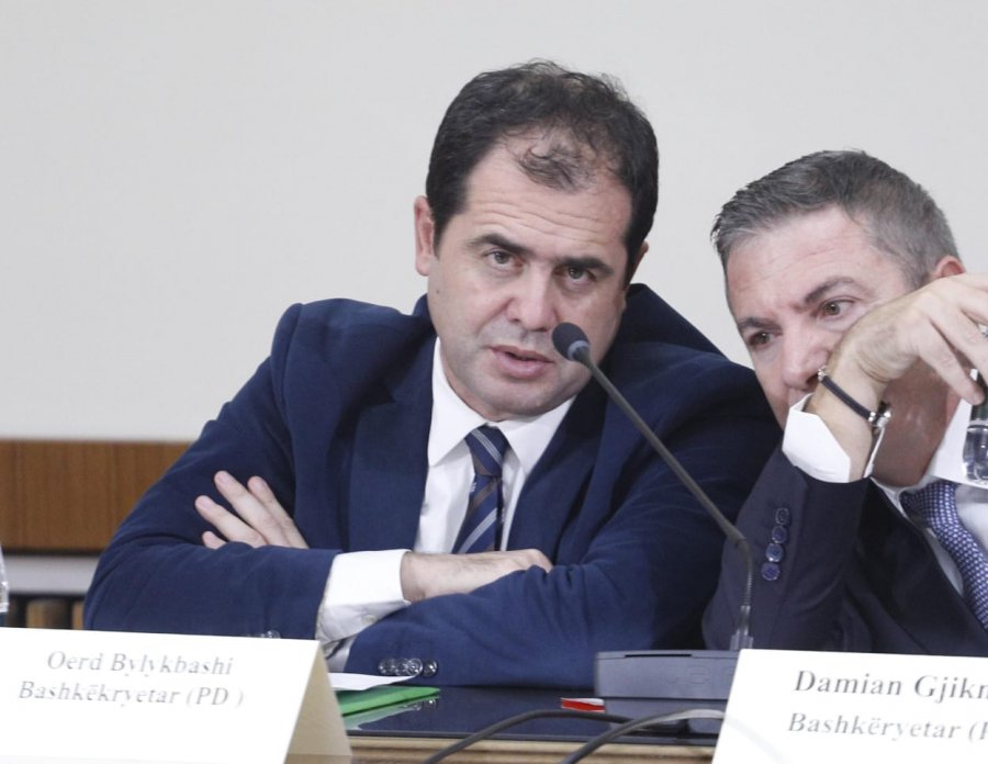 ‘Komisioni po mbyll afatin pa asnjë produkt final’, BIRN: Reforma zgjedhore mbetet në vendnumëro
