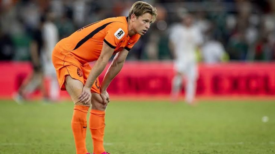 Alarm te Barcelona, Frenkie de Jong pëson dëmtim në gju, klubi druhet për mungesë të gjatë