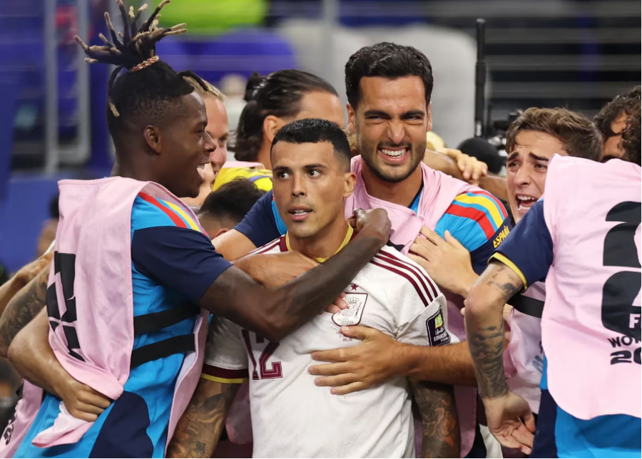 VIDEO/ Spanja eliminon Francën e yjeve dhe bëhet finalistja e parë e Botërorit