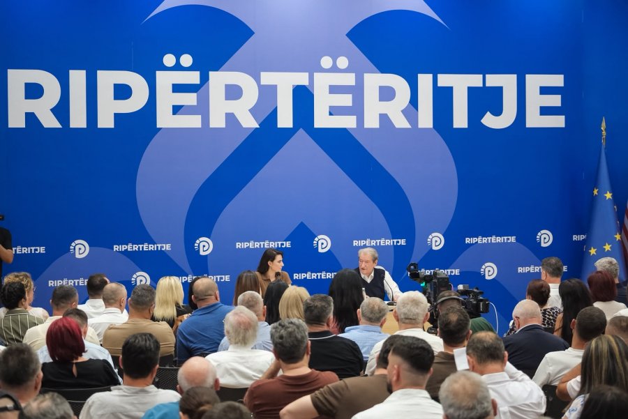 ‘PD, parti e pamposhtur’/ Berisha: Gjithçka zhvillohet sot në rrugë e Tiranës është një betejë e kauzës më të drejtë