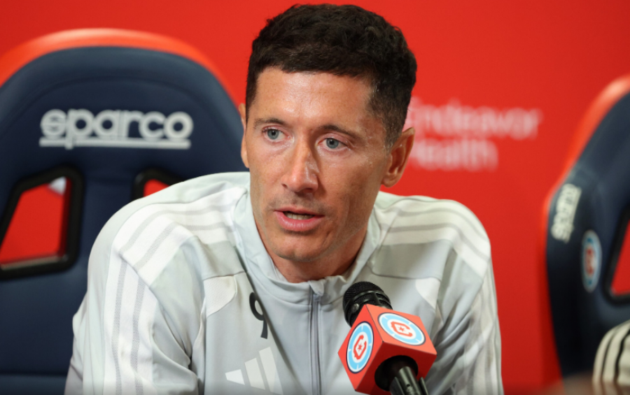 Lewandowski nis aventurën amerikane  prezantohet zyrtarisht te Chicago Fire