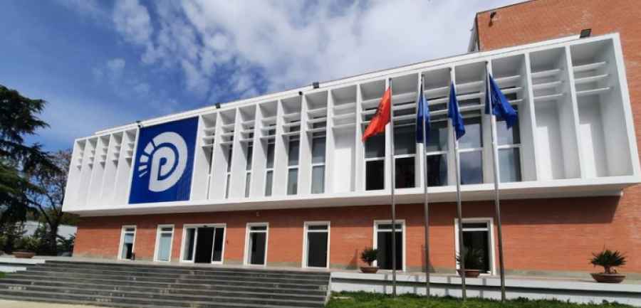 PD mbledh Këshillin Kombëtar, në rend dite plotësimi i strukturave drejtuese