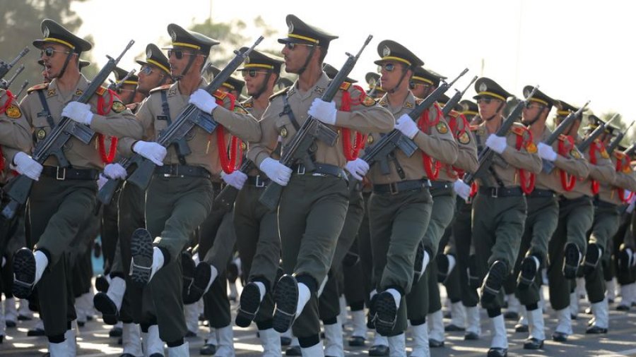 Irani raporton shtatë ushtarë të vrarë në sulmin amerikan