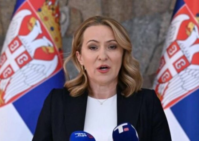 Paunovic s’arrin ta tejkalojë fashizmin brenda vetes, për ‘spastrimin etnik’ i kërkon falje Vuçiqit e jo shqiptarëve