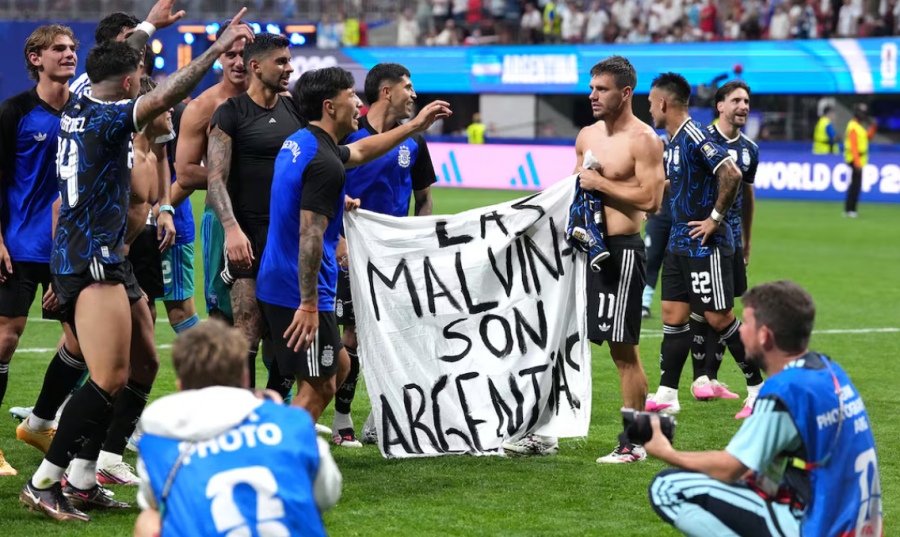 FIFA hap hetim ndaj Argjentinës pas banderolës për Ishujt Malvinas